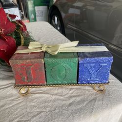 JOY CHRISTMAS CANDLE