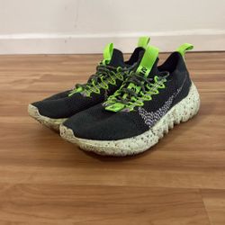 Nike Space Hippie 01 