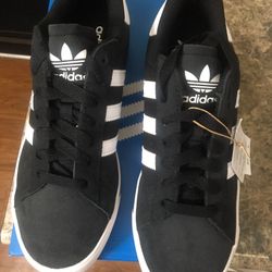 Tenis Nuevos Size 9.5 De Hombre Y 10.5 De Mujer Marca Adidas New Never Used 
