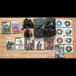Softmodded OG Xbox Bundle (2 Controllers, 15 Games, HDMI Adapter)