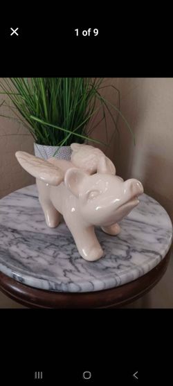 $12 Flying Pig ❤️ Fun Kitchen/Bookshelf Decor