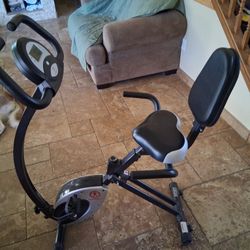 Stationary  bike  exercise bike Excellent condition