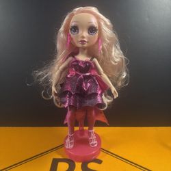 Rainbow High Doll And Stand