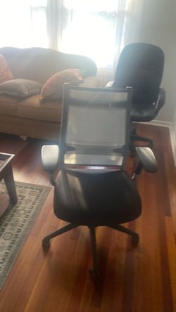 Desk chair