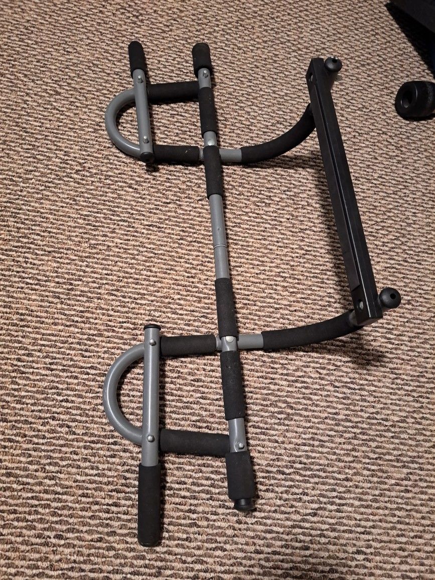 Iron Gym Pro Fit Pull Up Bar