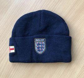 Beanie - England 