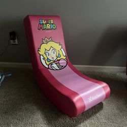 Princess Peach Game Chair 