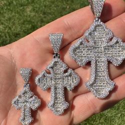 Custom  Pendant Gold, Silver, Diamond  