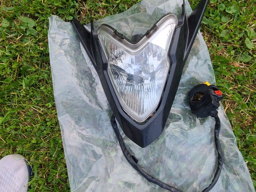 2006-2009 suzuki ltr450 headlight
