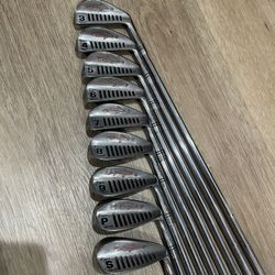 Simmons Tiger Shark Complete Iron Set: 3 - S (9 Clubs)