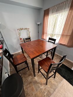 Dining Table with 4 Chairs, Solid Wood, counter height