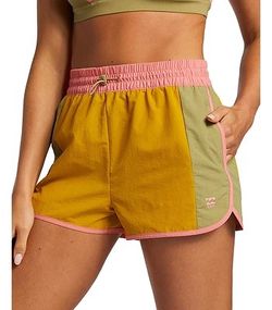 BILLABONG Adventure Division WINDY TRAILS shorts size Large excellent condition   Recycled nylon with a water- resistant finish. Bungee waistband and 