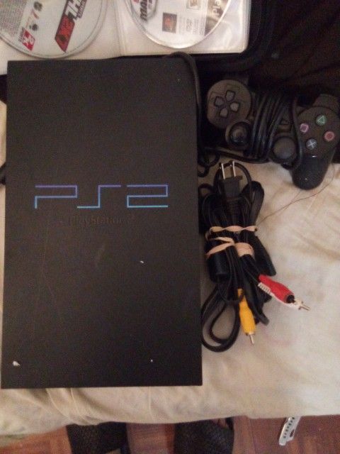 Sony PlayStation 2 PS2 W/ Cords And Controller Bundle 