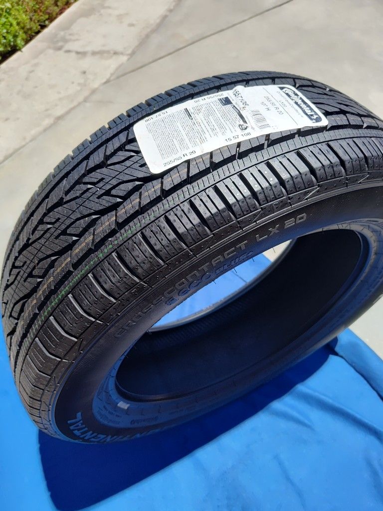 1 Tire Continental 255/55/20 Only One Tire Brand New