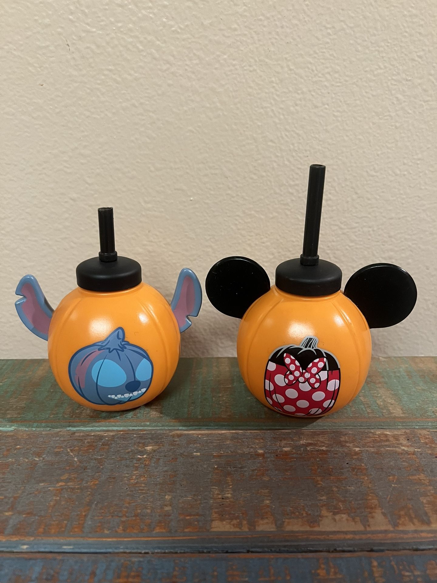 Disney Epcot Plutos Pumpkin Pursuit 2023 Child Sip Cup Lot Of 2