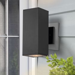 11.75in. 2-Light Matte Black Hardwired Outdoor Wall Light. I Only Have One 