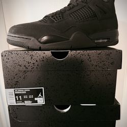 Air Jordan Retro 4 “Black Cat” 11 And 13 DS