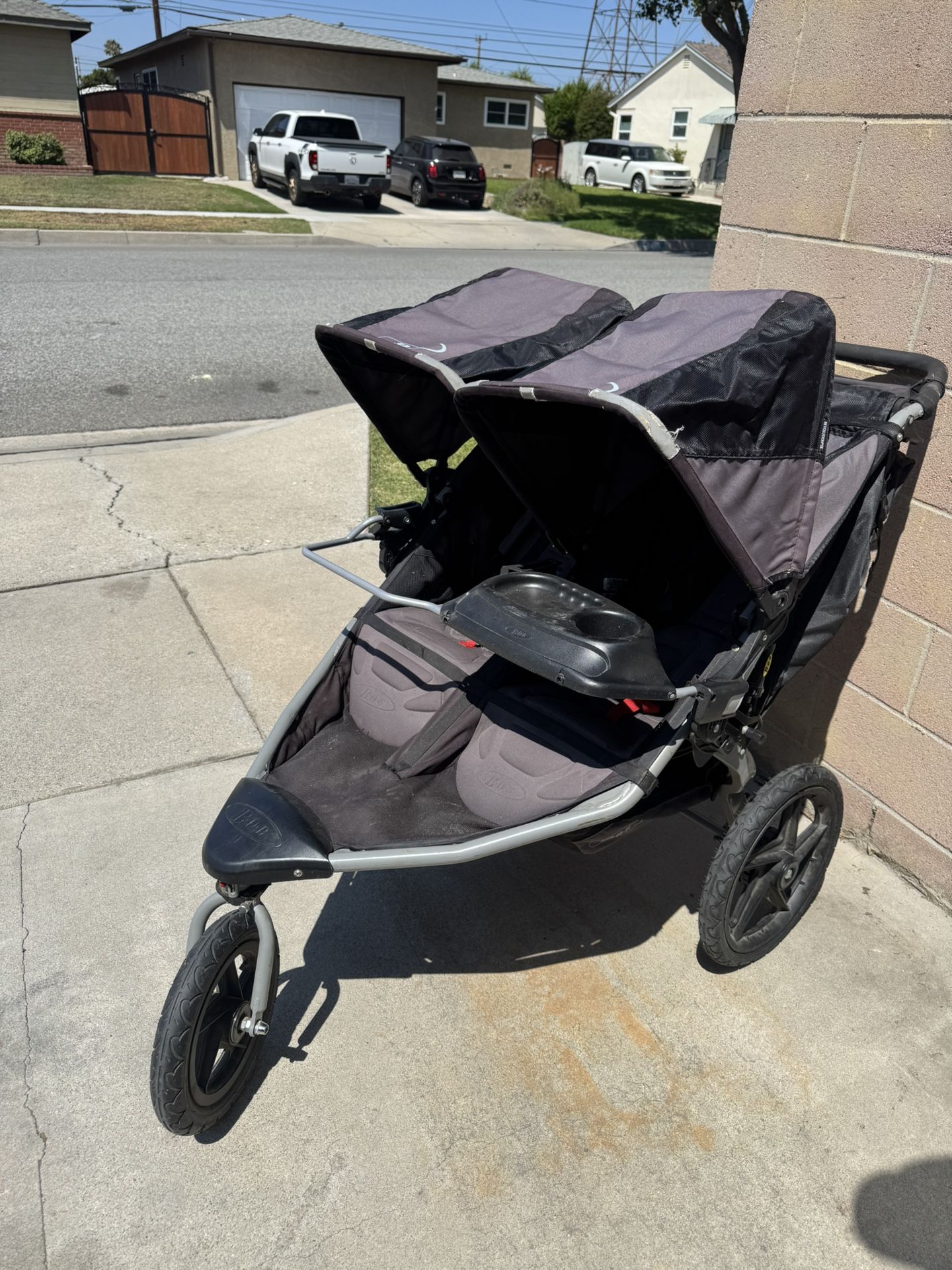 Double Bob Jogger Stroller
