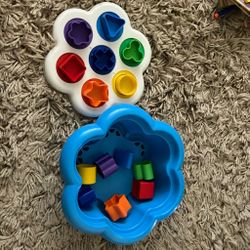 Quercetti Daisy Shape Sorter Toddler Toy