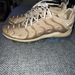 Nike Air Vapormax Plus Parachute Men's Size 9.5