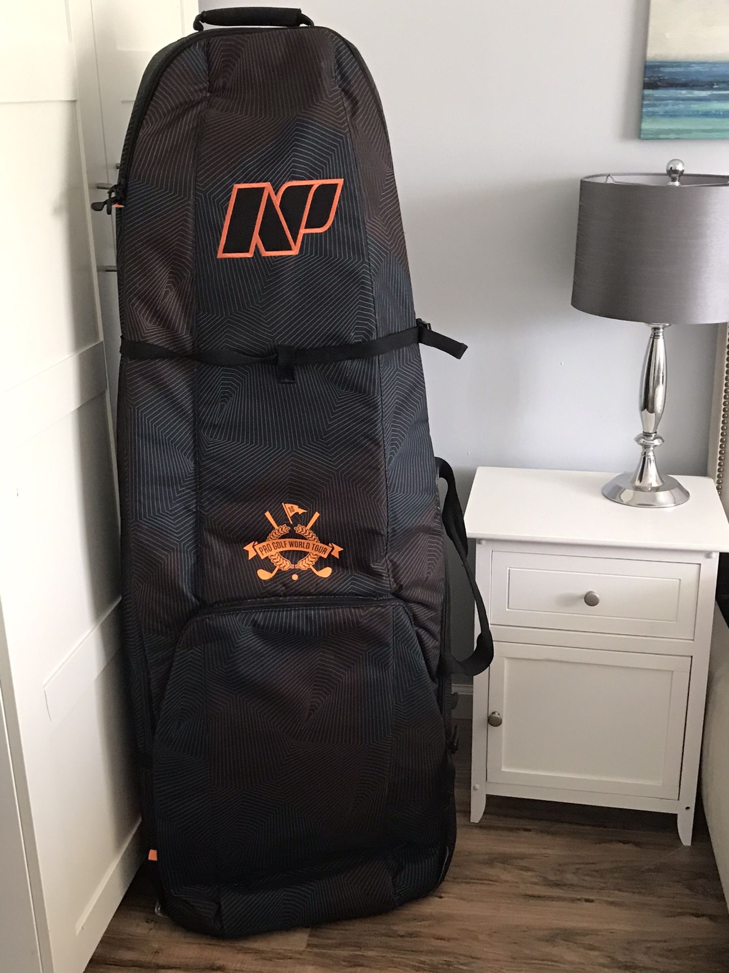 Large Golf Bag /Kitesurf /Snowboard Ideal For Traveling Has Wheels
