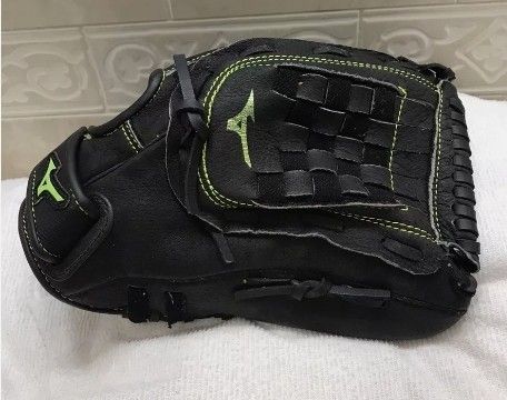 Fast-pitch Softball Glove