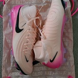 Nike Phantom Luna 2 Elite FG Size 10.5 Mens 