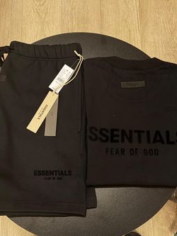 Essentials set
