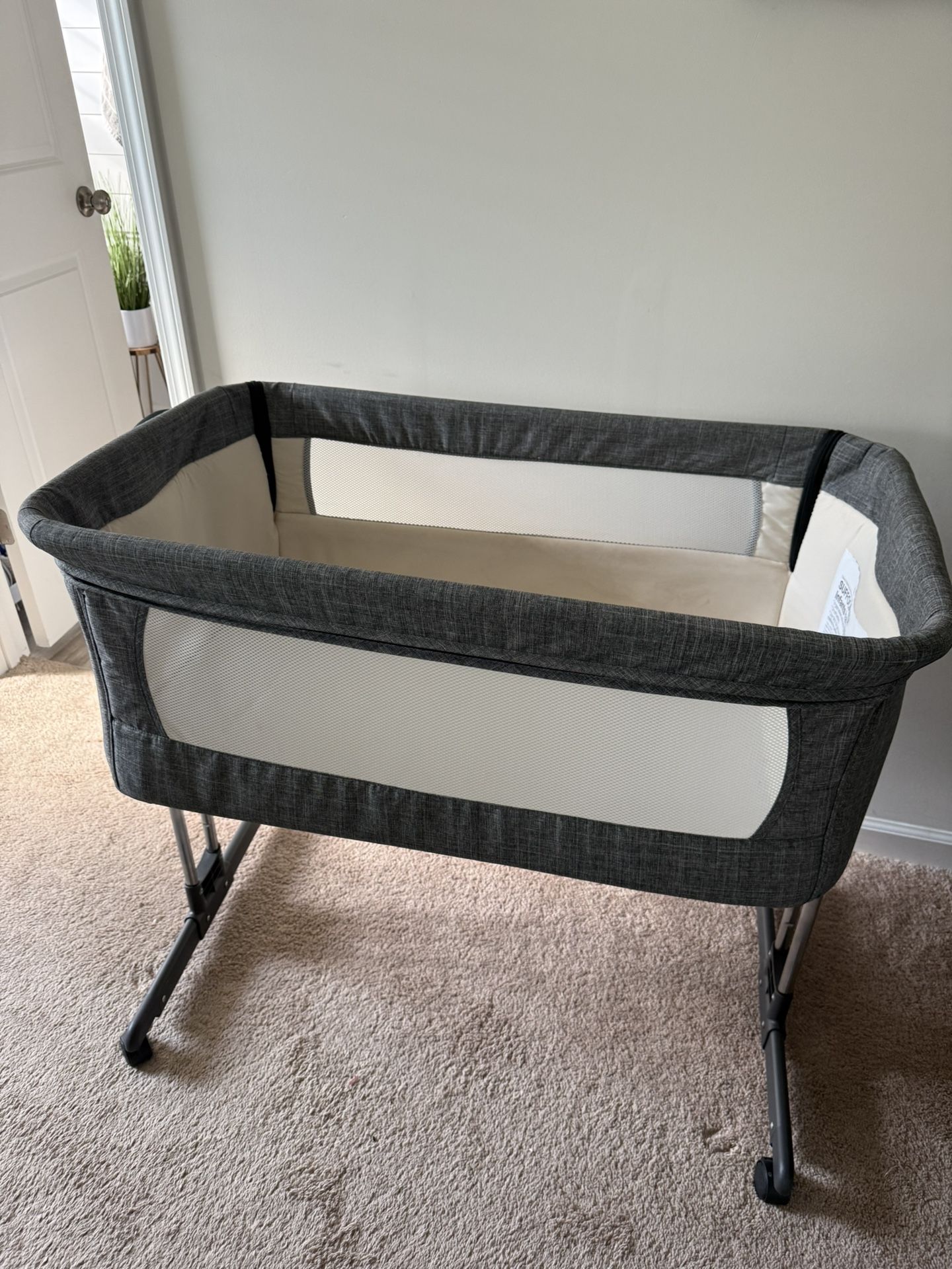 Baby Bedside Bassinet