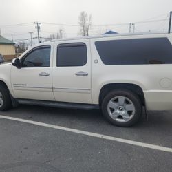 2010 Chevrolet Suburban