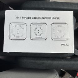3 In 1 Portable Magnetic Wireless Charger