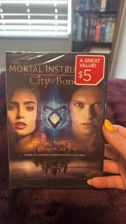 The mortal instruments: city of bones
