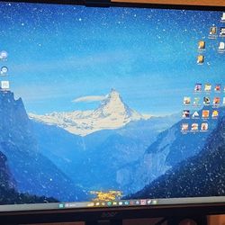 ACER 27 Inch Monitor 144hz, 1ms Response Time.  Good Conditon Used.