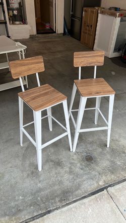 Bar stools white