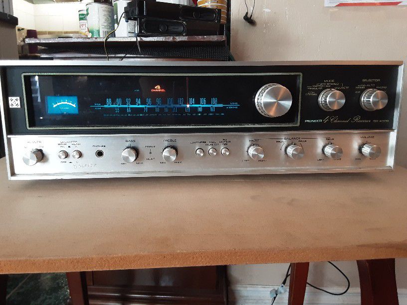 Pioneer 4 Channel Receiver  QX-4000