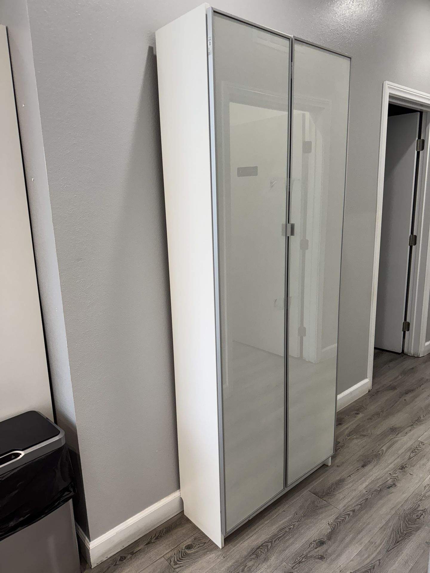 IKEA Billy Bookshelf With Glass Doors White Silver Frame