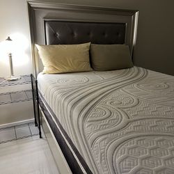 Sofia Vergara Collection Queen Bed + Serta iComfort Mattress – $225 OBO