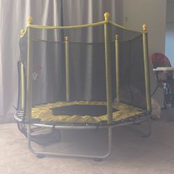 Kids Trampoline 