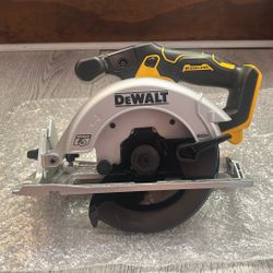 DEWALT 20V Brushless Skill Saw