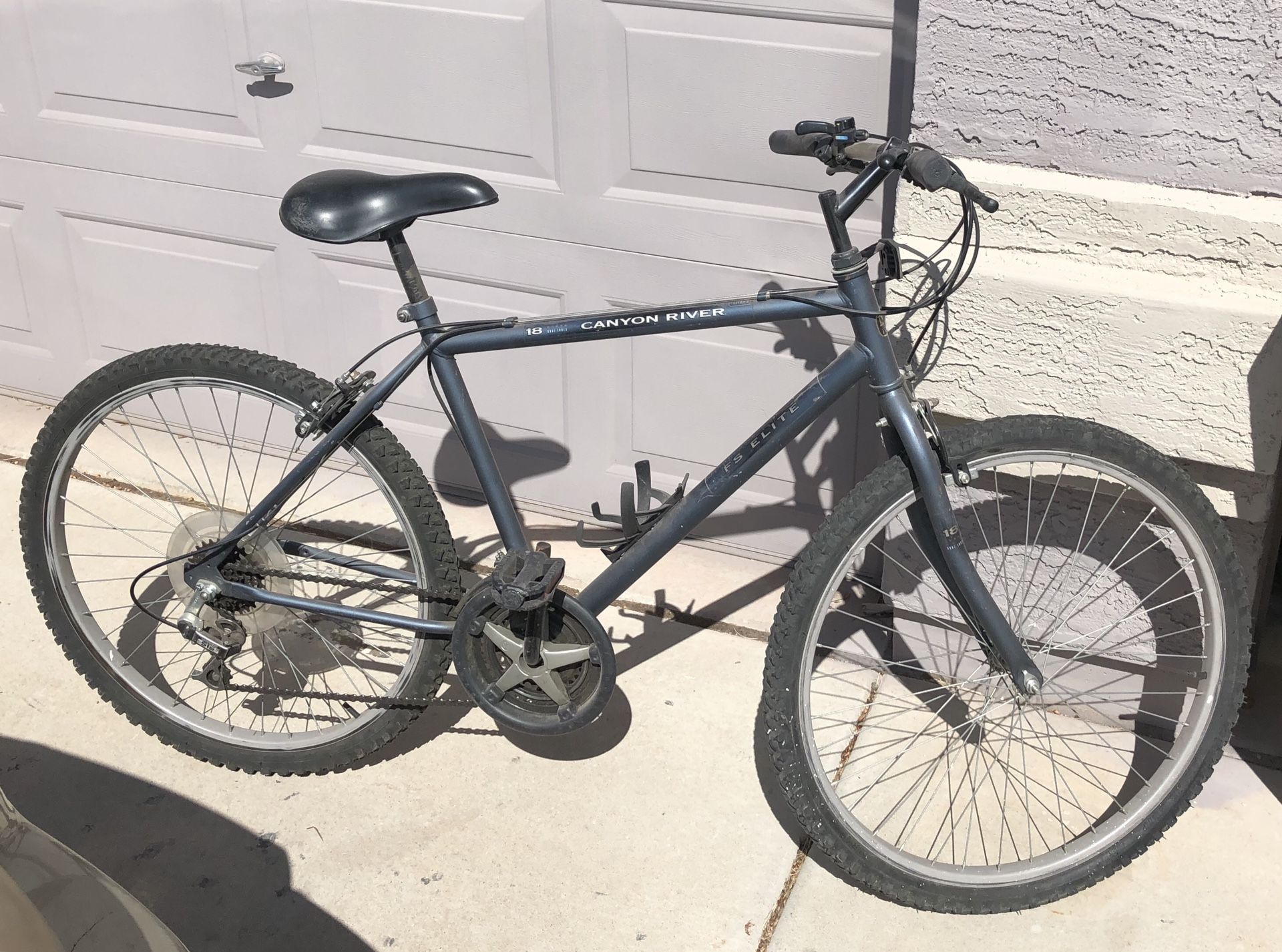FS elite Canyon River 18 speed bike