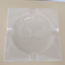 White Porcelain Cigar Ashtray 