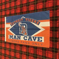 Brand New Detroit Tigers Banner Flag 
