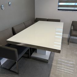 Modern Dining Table 