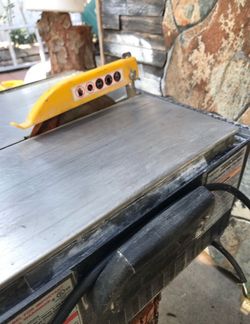 2 Items: $60 QEP 22700Q 700XT 3/4 HP Wet Tile Saw with 7 in. Blade and $60 Table Extension table Saw