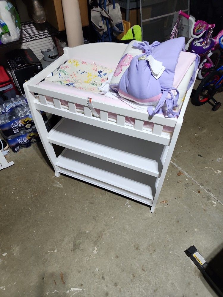 Infant Changing Table