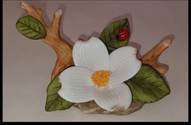 1985 Lefton China porcelain pink dogwood flower with lady bug $5 FIRM