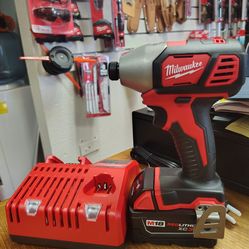 Milwaukee M18 hex impact kit