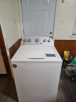 WHIRLPOOL WASHER EXCELLENT CONDITION LARGE CAPACITY HEAVY DUTY DELIVERY AVAILABLE FOR EXTRA FEE