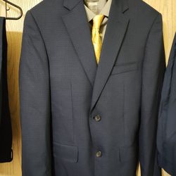 Kenneth Cole Suit 