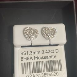 Moissanite Heart Earrings 